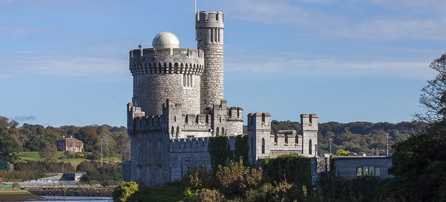 12-Day British Isles Round-Trip London: Ireland & Scotland