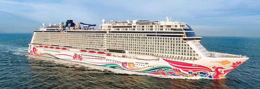 Caribbean Cruises on Norwegian Joy
