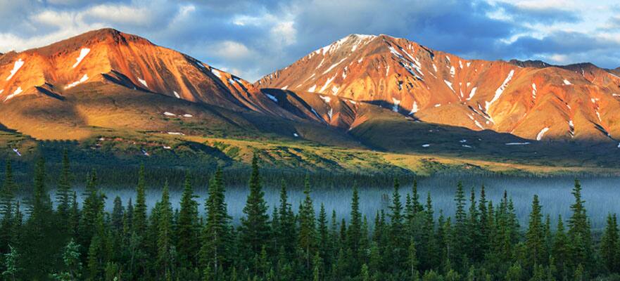 /sites/default/files/CT-AK-Alaska-Mountains-Denali-National-881x400_0.jpg