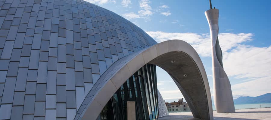 Tour the futuristic domes of the Rijeka Mosque.