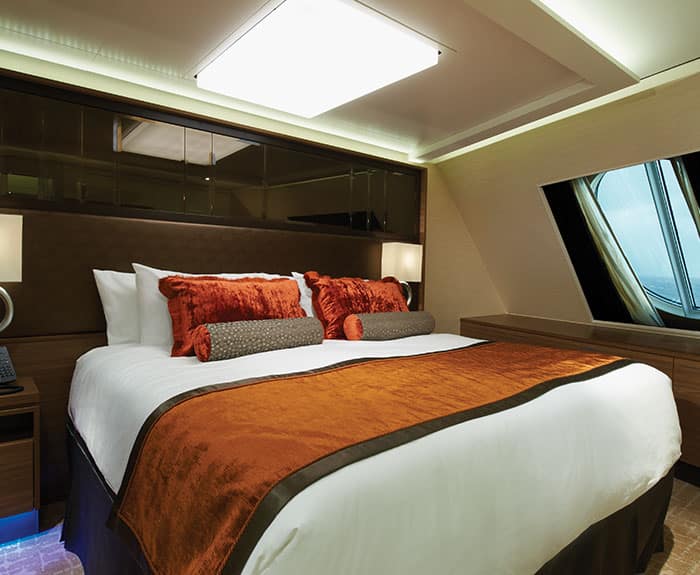 The Haven's Forward-Facing Penthouse Bedroom on Norwegian Escape