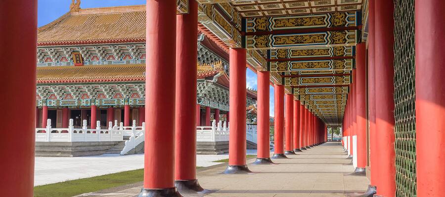 Sacred Temples on Kaohsiung Cruises