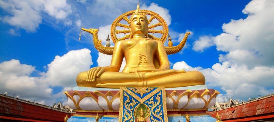 Big Buddha statue on your cruise to Ko Samui