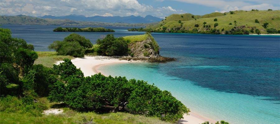 Beaches on your Komodo Cruise