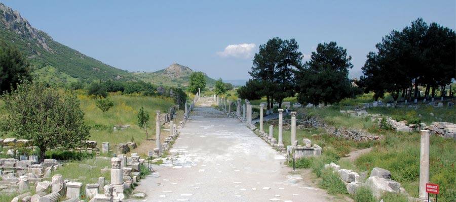 Ruins of the Arcadian Way on your Europe vacation