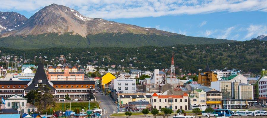 Cruise to Ushuaia Harbor