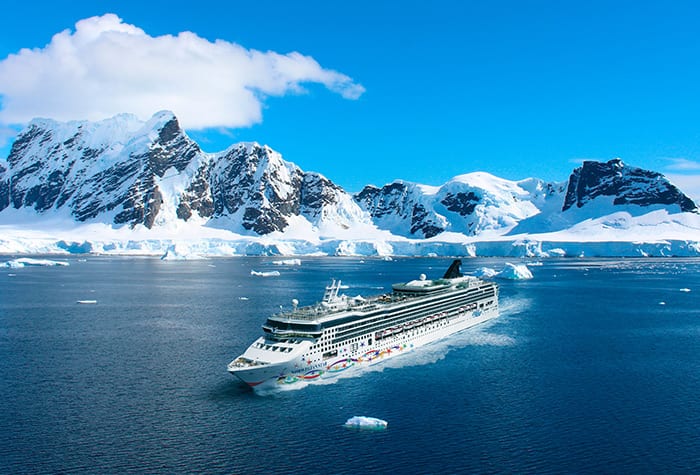 Experience a Cruise Vacation like no other in Antarctica
