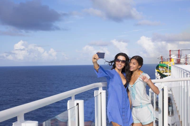 Best Places to Take Pictures on a Cruise