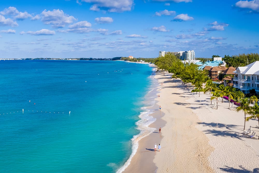 Seven Mile Beach - Grand Cayman